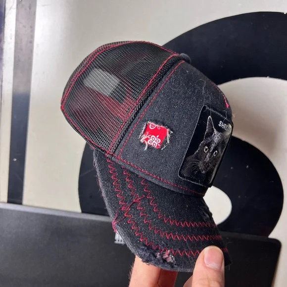 Goorin Bros “Shredded” Black Cat Farm Black Denim Cat Patch trucker Cap - Picture 2 of 3